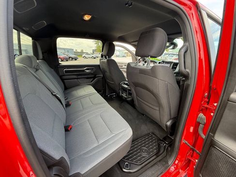 Used 2024 RAM 1500 Big Horn AWD/4WD image 15