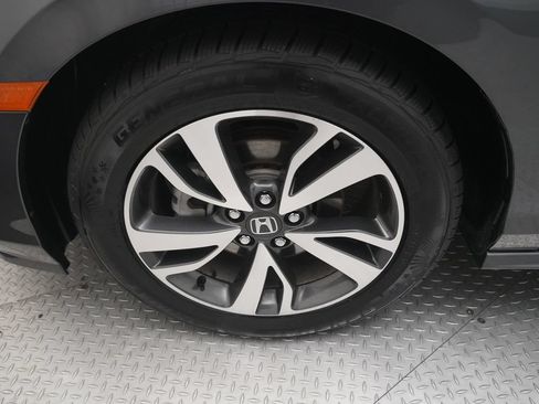 Certified 2023 Honda Odyssey Touring image 28