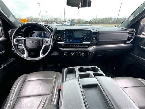 Used 2023 Chevrolet Silverado 1500 LT Trail Boss image 8