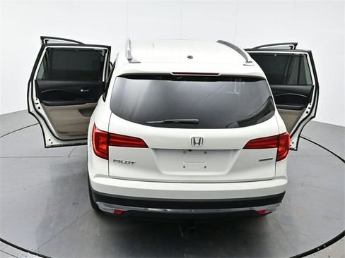 Used 2016 Honda Pilot Touring image 49