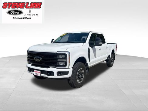 Used 2024 Ford F250 Lariat w/ Lariat Ultimate Package AWD/4WD image 2