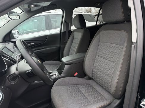 Certified 2024 Chevrolet Equinox LT image 11