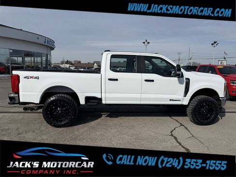 Used 2024 Ford F250 XL image 6