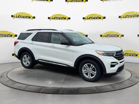Certified 2023 Ford Explorer XLT w/ Equipment Group 202A RWD image 7