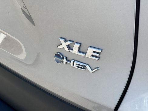 Certified 2025 Toyota RAV4 XLE w/ Convenience Package AWD/4WD image 58