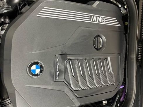 Used 2023 BMW 540i xDrive w/ M Sport Package image 24