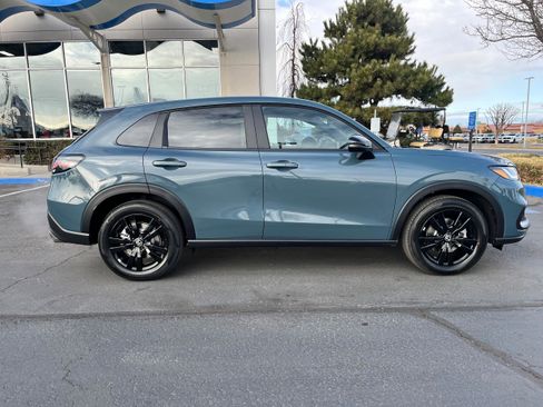 New 2026 Honda HR-V Sport image 3