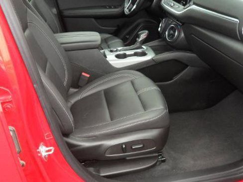 Used 2023 Chevrolet Blazer LT image 17