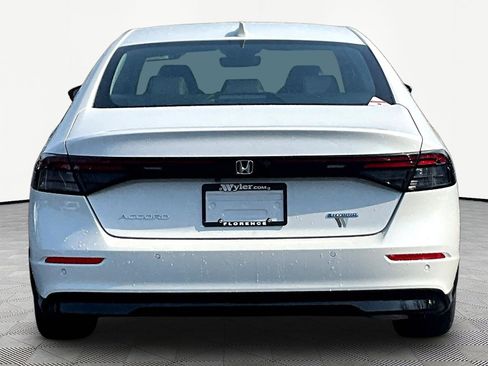 New 2026 Honda Accord EX-L image 5