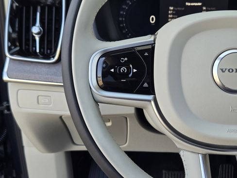 New 2026 Volvo XC90 B6 Ultra image 29
