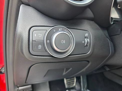 Used 2024 Alfa Romeo Giulia Ti w/ Active Assist Plus Package RWD image 23