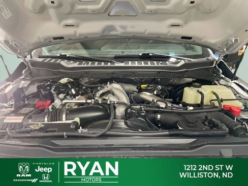 Used 2024 Ford F250 Lariat w/ Sport Appearance Package image 21