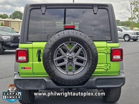 Used 2025 Jeep Wrangler Unlimited Sport AWD/4WD image 4