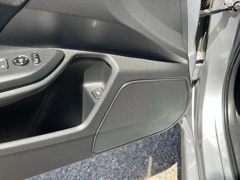 Used 2020 Honda Civic EX image 22