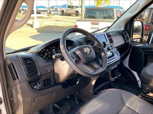 Used 2025 RAM ProMaster 2500 image 17