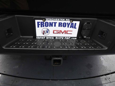 Used 2024 Nissan Titan PRO-4X w/ Pro-4x Convenience Package image 21