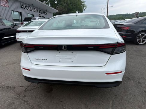 Used 2023 Honda Accord LX image 8