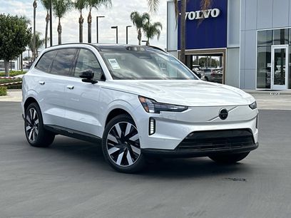 New 2025 Volvo EX90 Plus