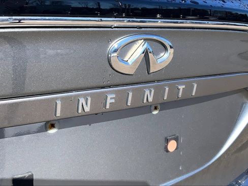 Used 2019 INFINITI QX30 AWD w/ Proassist Package image 29