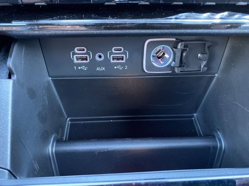 New 2025 Jeep Grand Cherokee L Limited w/ Black Appearance Package image 37