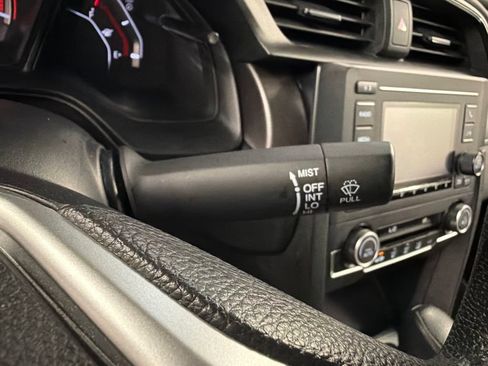 Used 2018 Honda Civic LX image 18