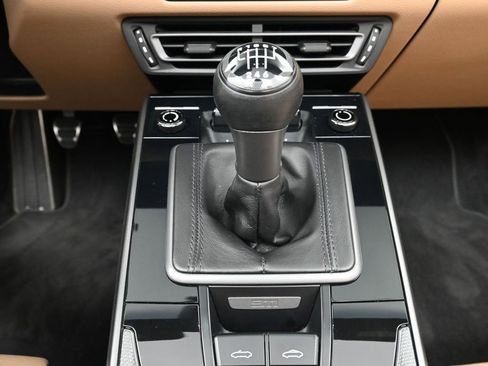 Used 2022 Porsche 911 Carrera S image 24