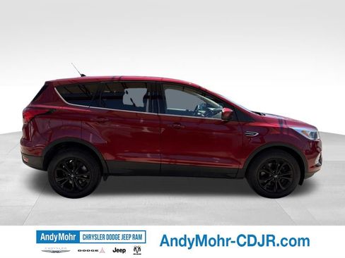 Used 2019 Ford Escape SE AWD/4WD image 8
