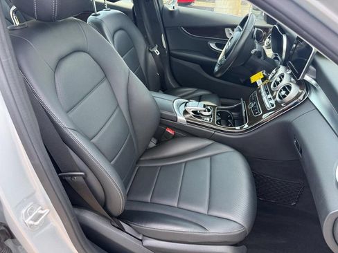 Used 2016 Mercedes-Benz C 300 4MATIC Sedan image 6