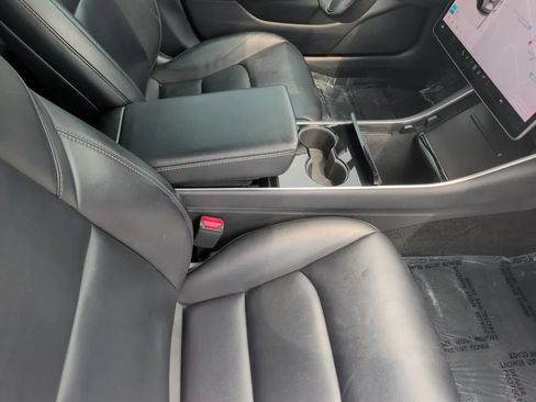 Used 2019 Tesla Model 3 Long Range AWD/4WD image 18
