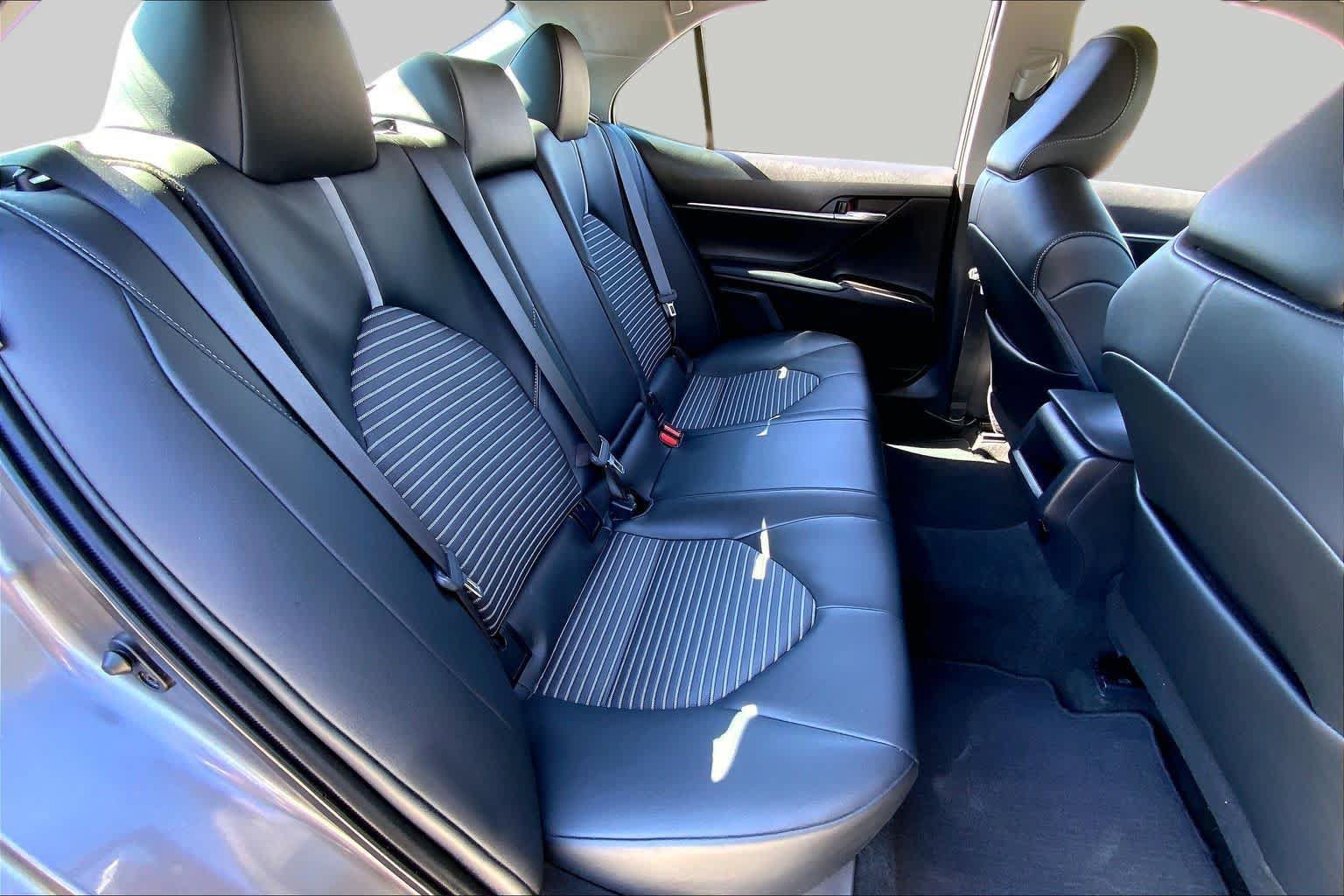 Used 2023 Toyota Camry SE w/ Convenience Package FWD image 19