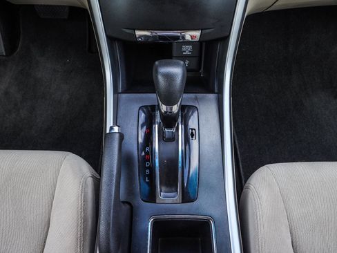 Used 2013 Honda Accord EX image 27