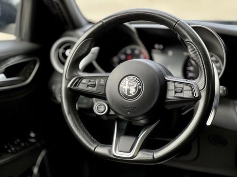 Used 2022 Alfa Romeo Giulia Sprint image 34