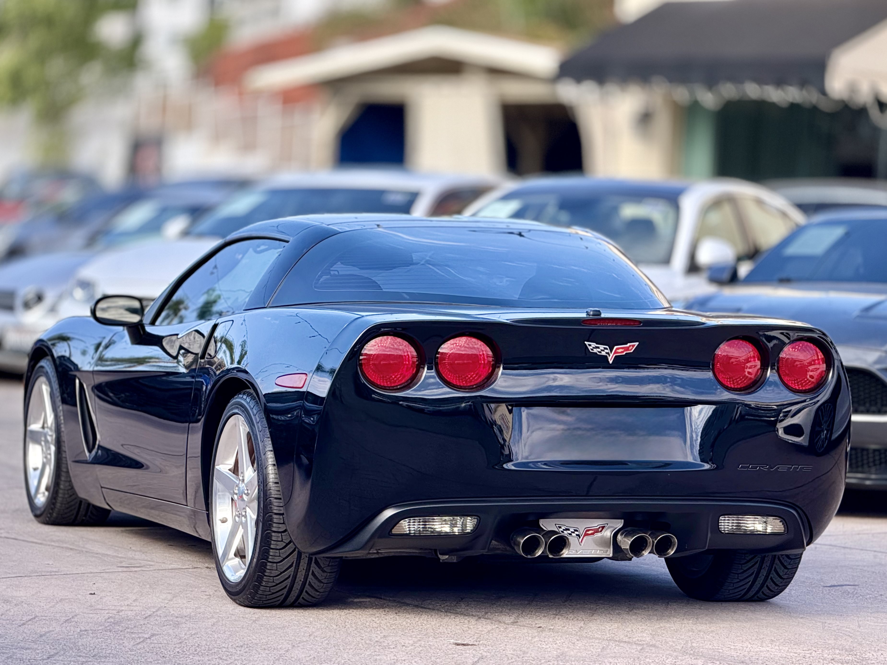 Used 2005 Chevrolet Corvette Coupe w/ Preferred Equipment Group RWD image 15