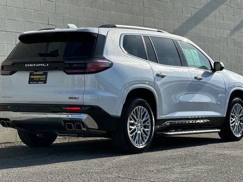 Certified 2025 GMC Acadia Denali w/ Super Cruise Package FWD image 4