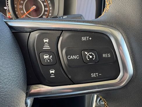 Used 2024 Jeep Wrangler Unlimited Sahara w/ Safety Group AWD/4WD image 25