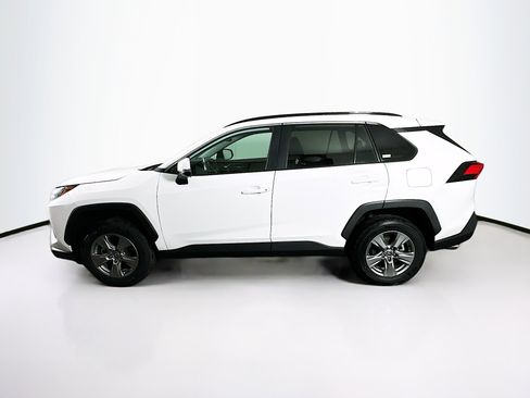 Used 2024 Toyota RAV4 XLE image 4