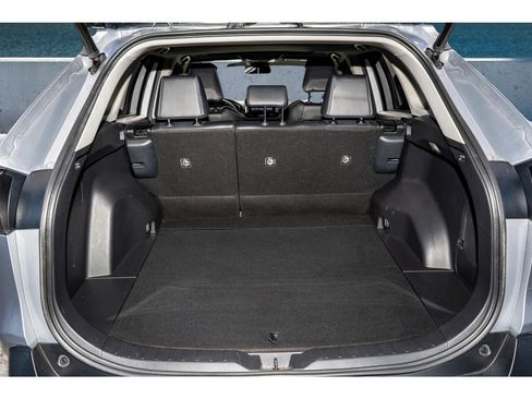 Used 2023 Toyota RAV4 XLE Premium image 32