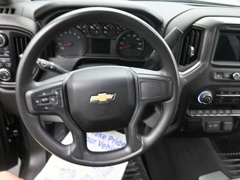 Used 2023 Chevrolet Silverado 1500 Custom AWD/4WD image 23