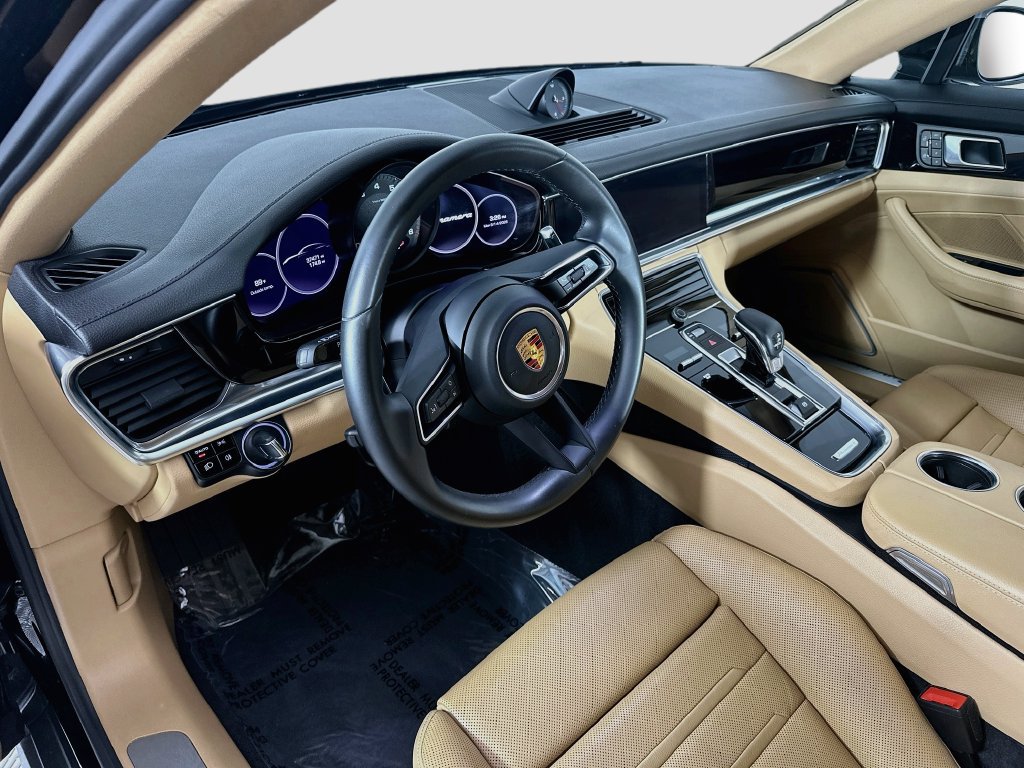Certified 2021 Porsche Panamera RWD image 4