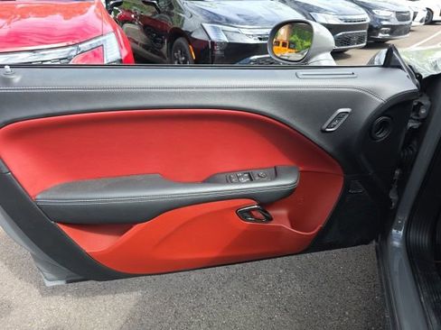 Used 2023 Dodge Challenger SRT Hellcat RWD image 6