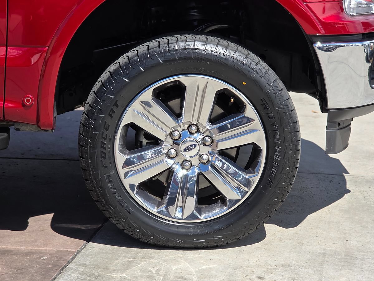 Used 2019 Ford F150 Lariat w/ Equipment Group 502A Luxury AWD/4WD image 13