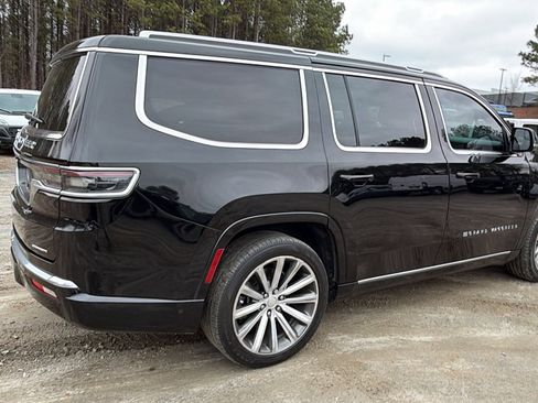 Used 2022 Jeep Grand Wagoneer Series II image 8