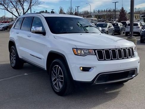 Used 2022 Jeep Grand Cherokee Limited image 8