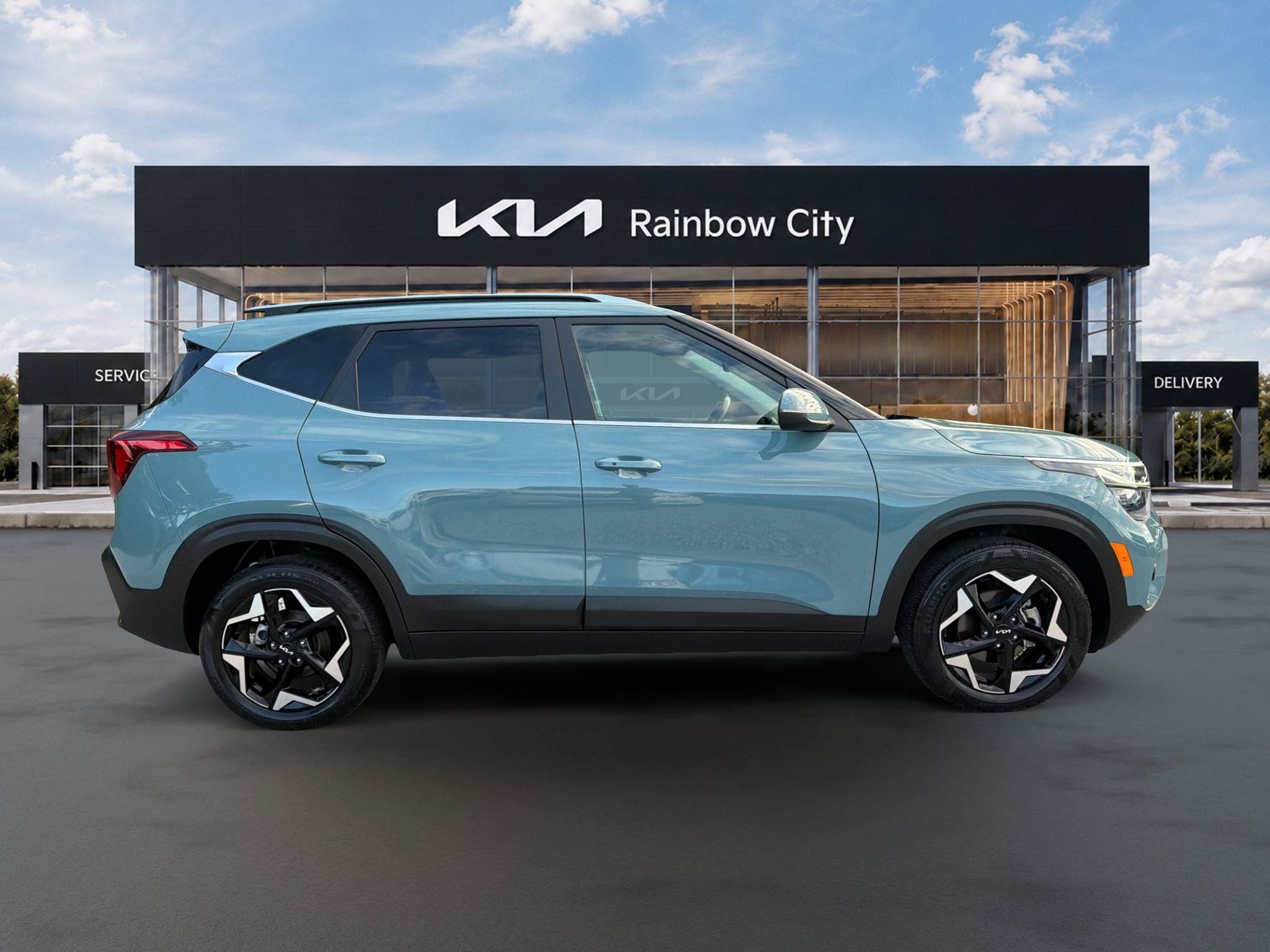 Used 2025 Kia Seltos EX w/ EX Sunroof Package FWD image 3