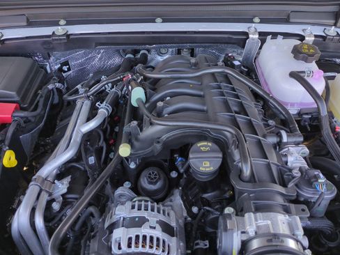 New 2026 Jeep Gladiator Sport image 22