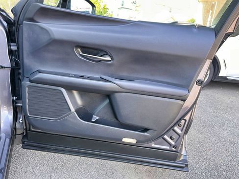 Used 2023 Lexus UX 250h AWD w/ Premium Package image 49
