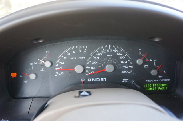 Used 2004 Ford Expedition Eddie Bauer RWD image 9