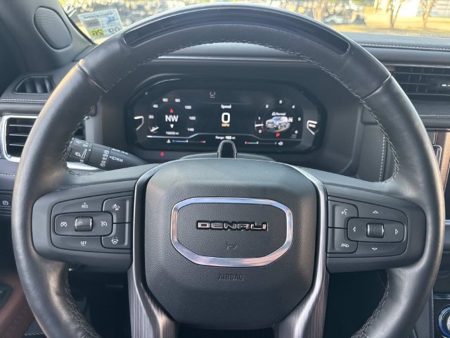 Used 2024 GMC Yukon Denali Ultimate AWD/4WD image 30