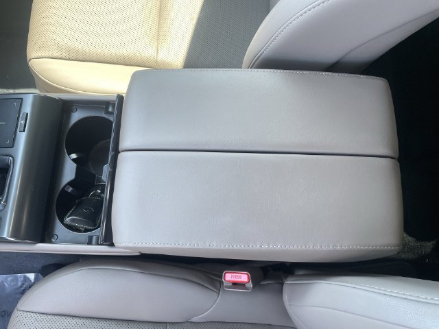 Used 2023 Lexus GX 460 Premium AWD/4WD image 28