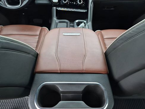 Used 2024 GMC Sierra 2500 Denali Ultimate w/ Max Trailering Package image 22